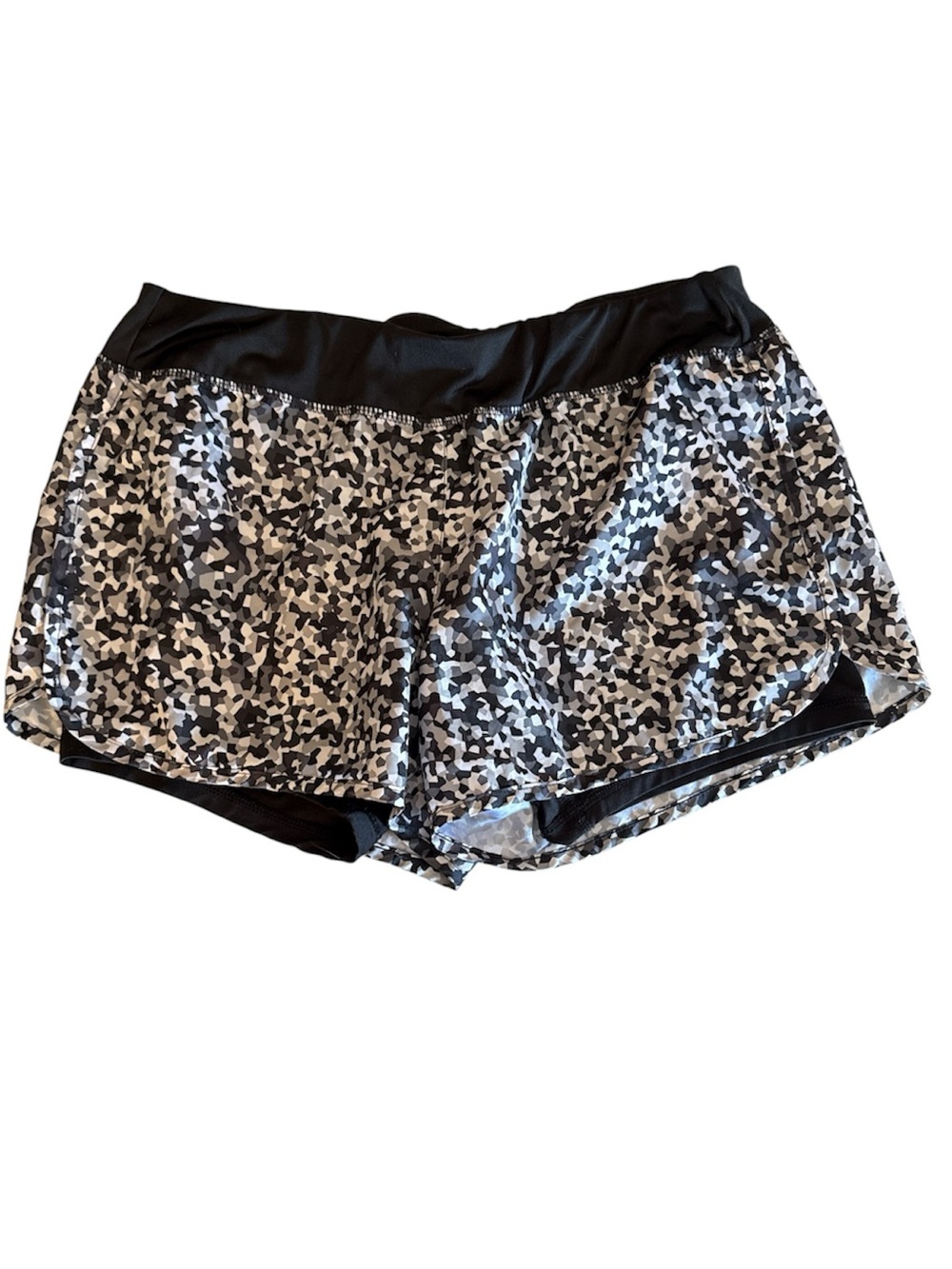 Danskin Black & White Printed Athletic Shorts